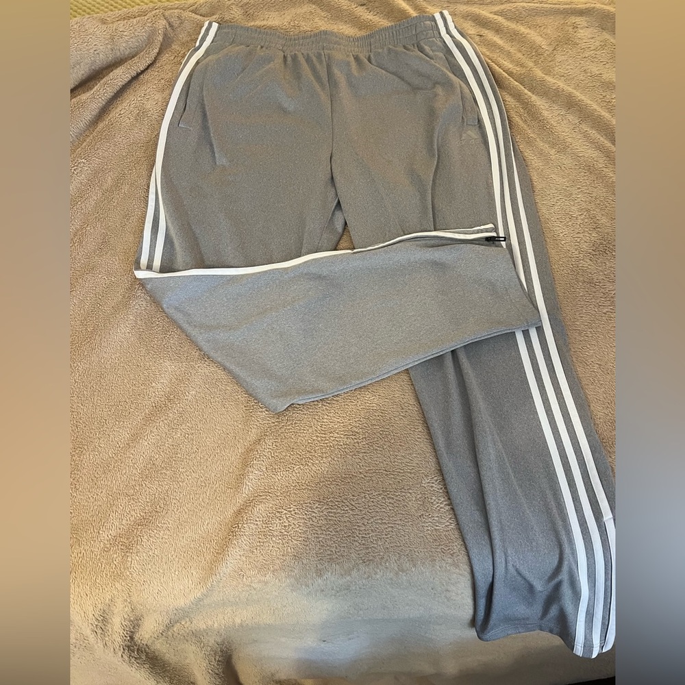 Men’s Gray Adidas Lounge Pants
